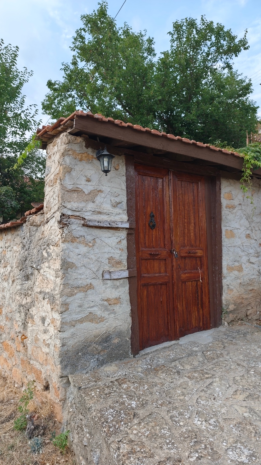 Όταν τα σοκάκια του Βογατσικού μιλούν με εικόνες
