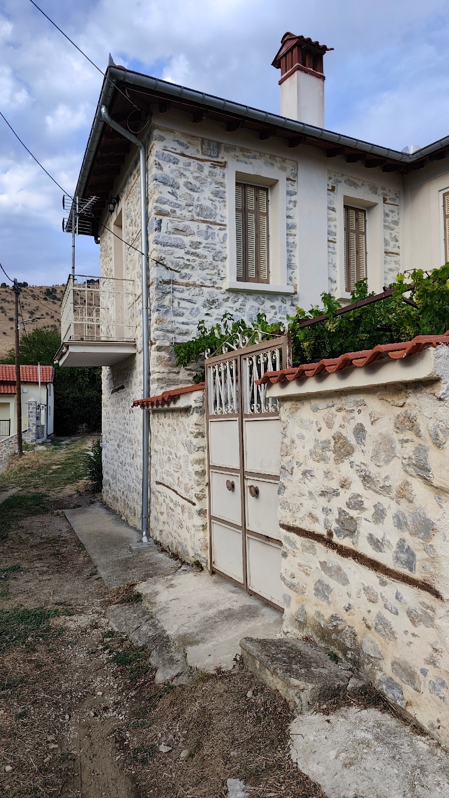 Όταν τα σοκάκια του Βογατσικού μιλούν με εικόνες